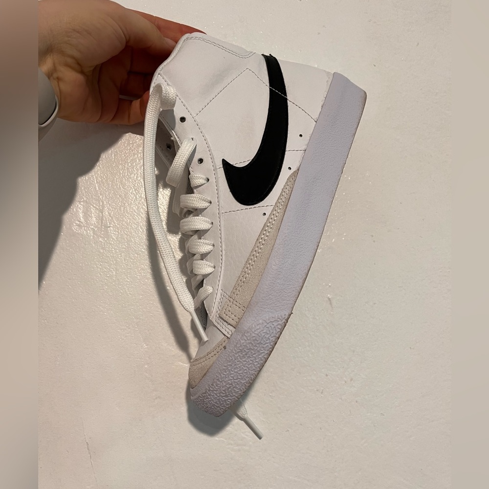 Nike Blazer Mid